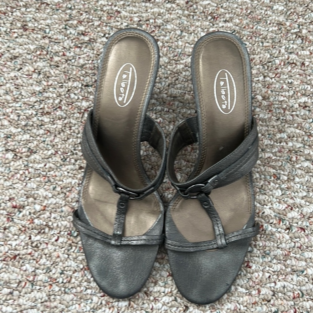 Leather Healed Sandals